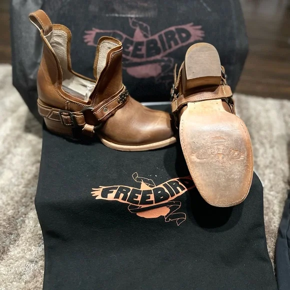 Freebird Tan Leather Ankle Boots - Dusty - Picture 2 of 2